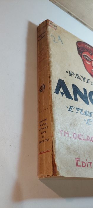 Pays et Peuples d'Angola (1934) | Registo Fotográfico, Mapa e Desenhos