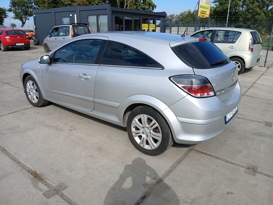 Opel Astra Gtc 1,7 diesel, 226 tyś/km