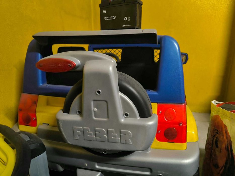 Jipe elétrico Infantil