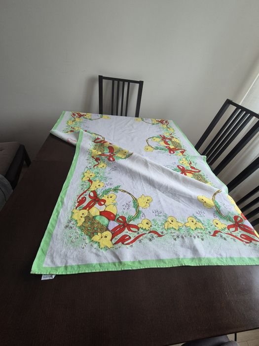 Obrus lniany świąteczny