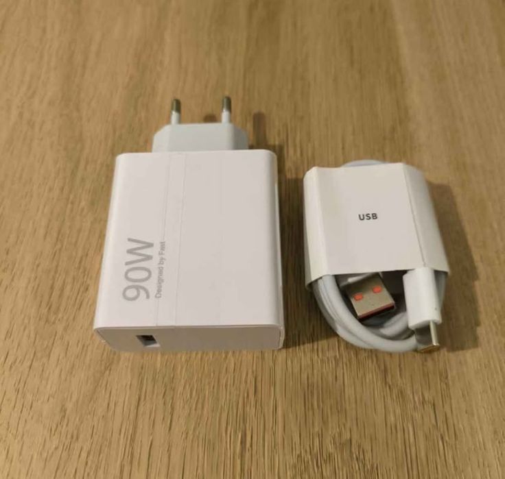 NOWA SUPERSZYBKA Ładowarka 90W do telefonu + kabel USB-C