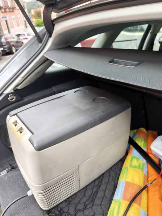 Vende se frigorífico waecco 12ve24v