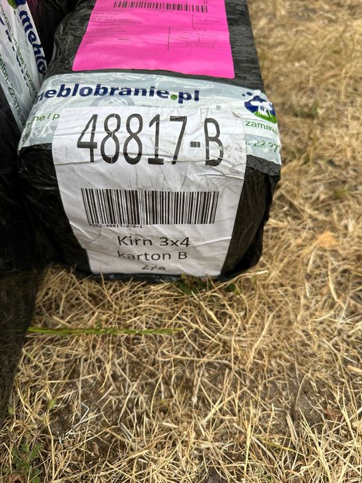 Biała Aluminiowa pergola z zasłonami na taras Kirn