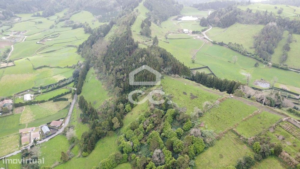 Terreno de 64.594,00 m2  - Furnas - Povoação