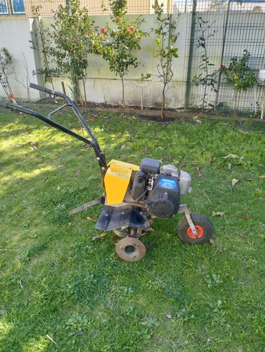 Moto enxada MH-52 Honda