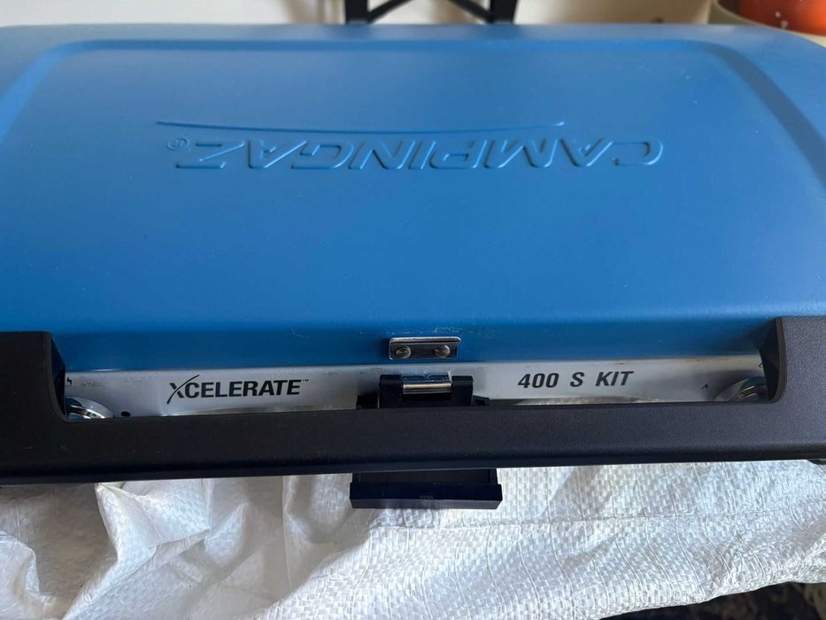 Fogão de campismo 2 bicos 400S XCELERATE (conjunto com regulador e tubo)