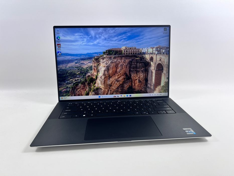 Dell XPS 15 9530 RTX 4060 i7-13700H 32GB RAM 1TB SSD Гарантія Магазин