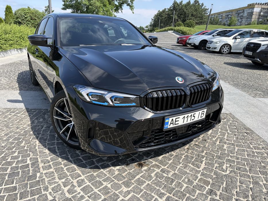 BMW 3 Series 2019 VIN 3MW5R7J02L8B23132 фото оголошення 7 з 24