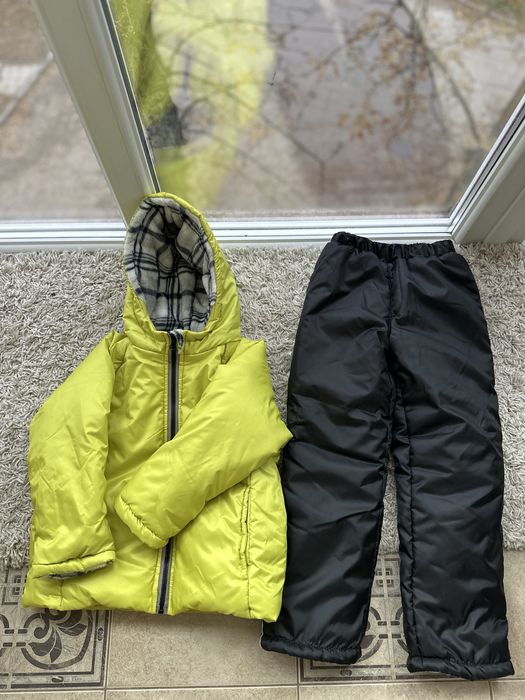 Зимова куртка водовідштовхуюча