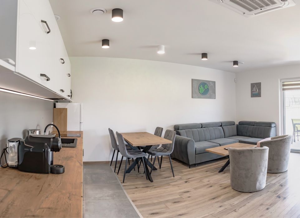 Domki Apartamenty na mazurach 7-14  osób. Całoroczny z balią