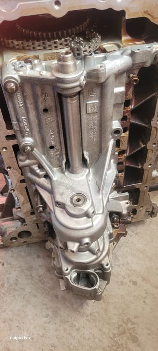 Двигун BMW n20b20a  на запчастини
