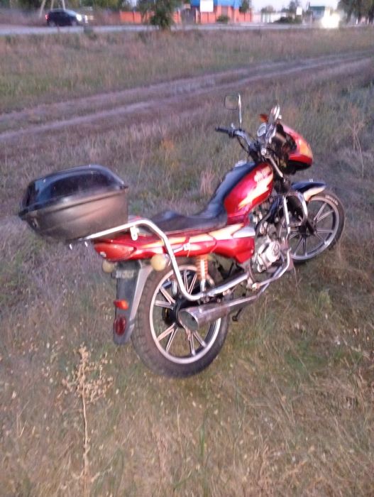 Продаю лидер мото