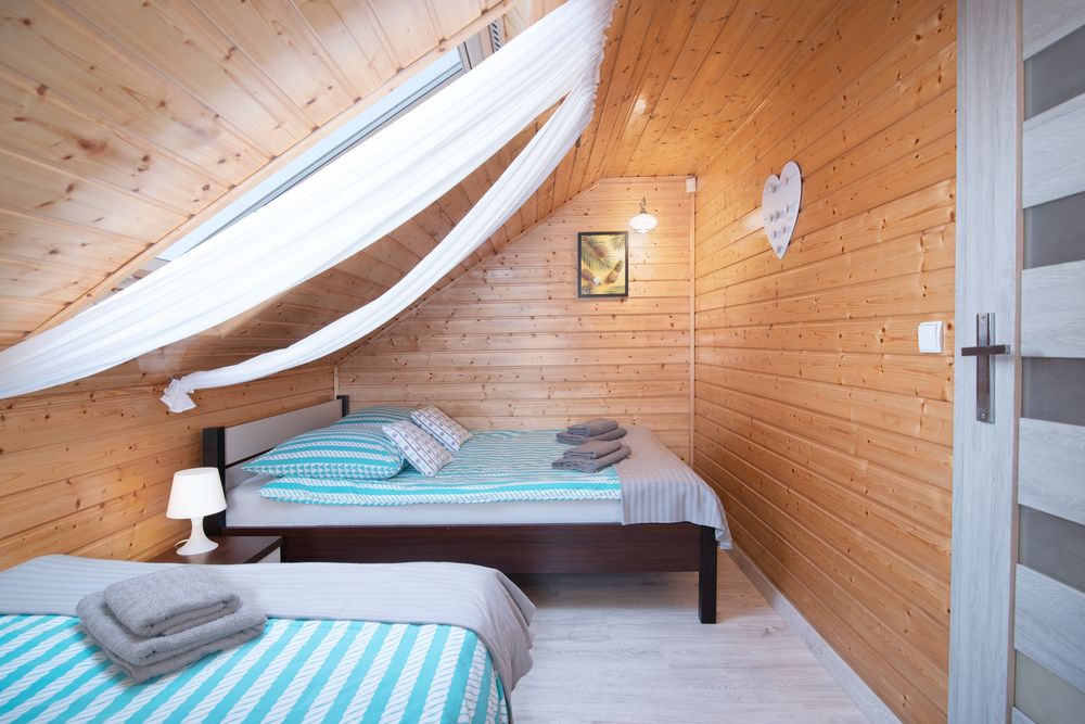 Maj, Wiosna nad morzem Domki ogrzewane  Władysławowo BaliaJacuzzi