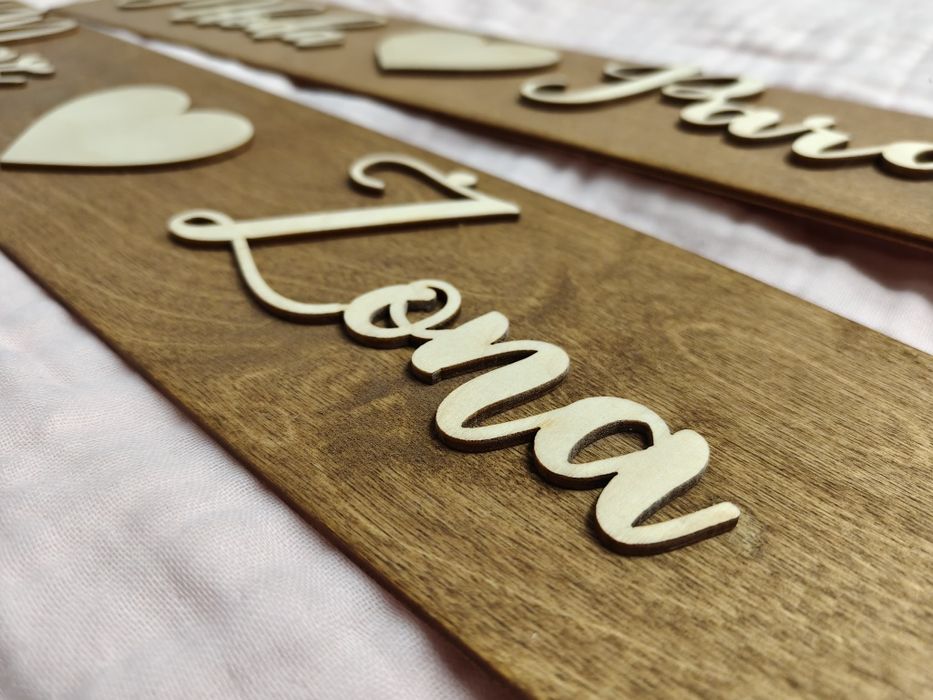 Drewniane tablice ślubne do auta + dekoracje wsążki i złote motyle