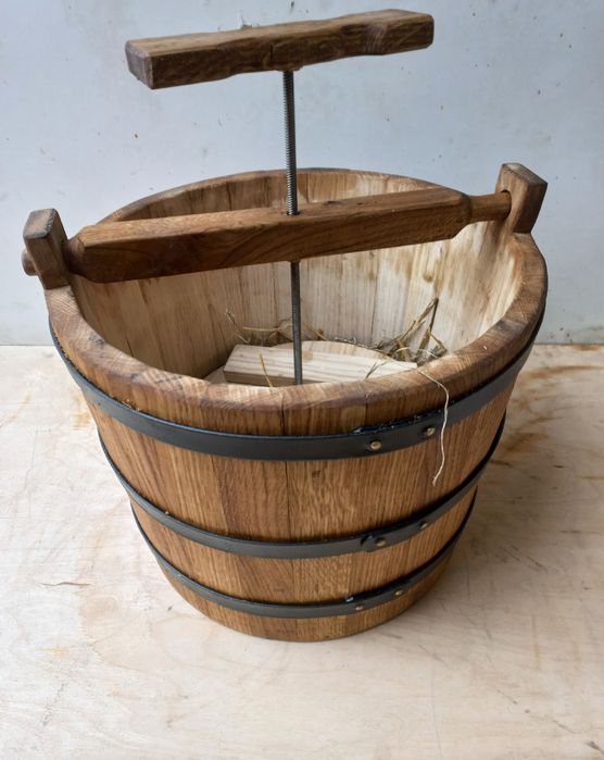 Beczka dębowa węgierska 25 litrów Kiszienie kapusty Manufaktura Polska