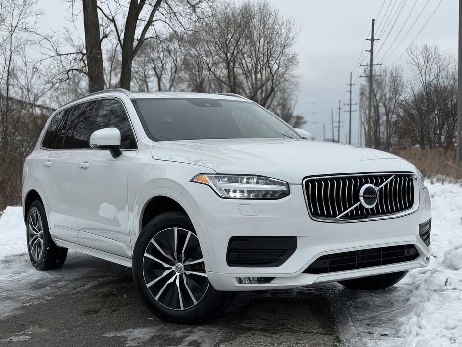Volvo XC90      2020