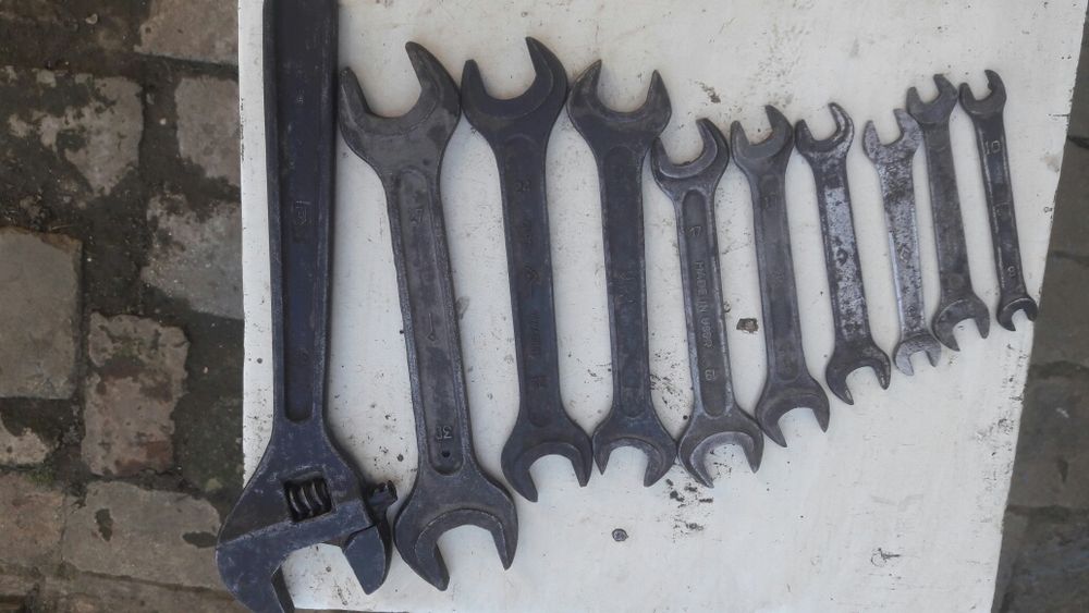 Продам рожковые ключи