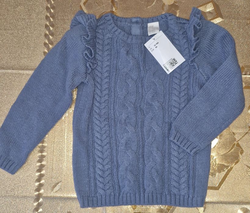 Вязана кофтинка на дівчинку. H&M