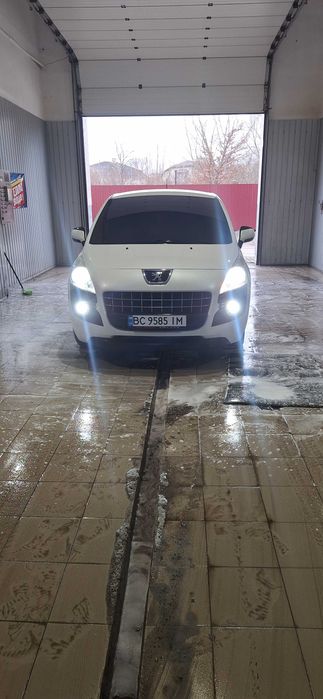 Пежо 3008 1.6HDI