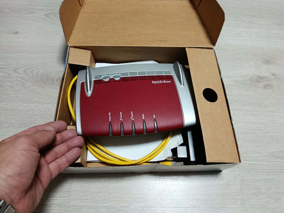 Беспроводной маршрутизатор (роутер) AVM FRITZ!Box 7390.