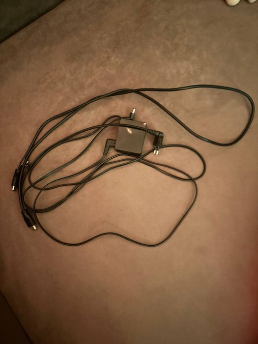 ігровий монітор Samsung