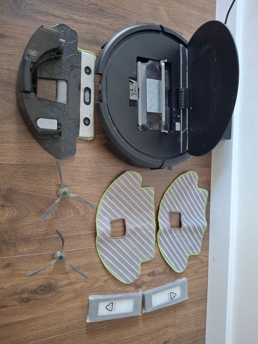 iRobot Roomba Combo® / aspira e lava - 100€