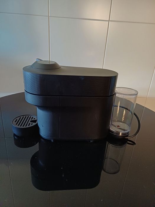 Máquina de Café Nespresso Vertuo Pop