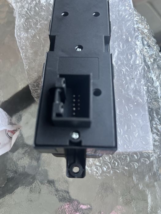 Кнопки стеклоподъёмников Skoda Fabia octavia VW Golf Jetta Вантажівок