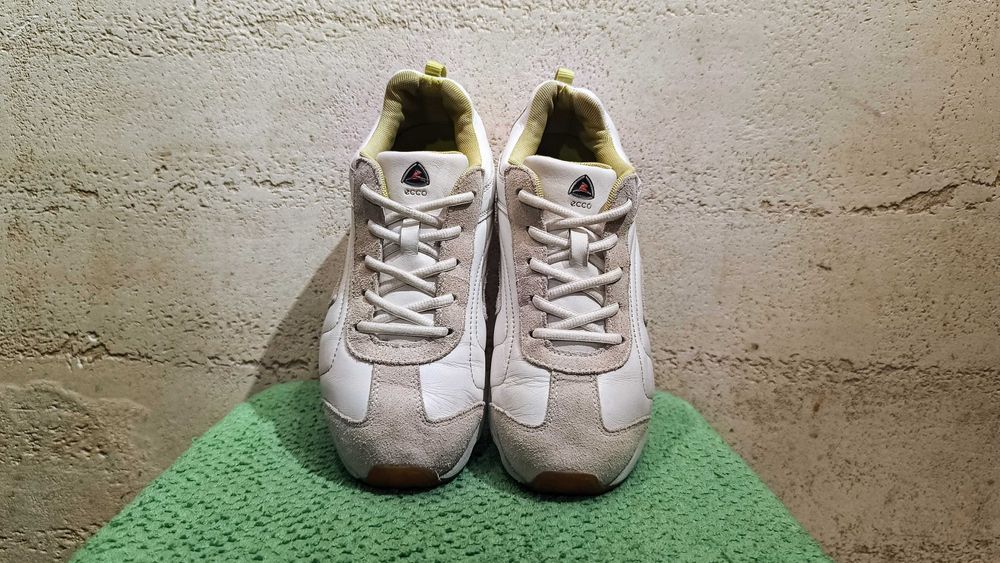 Damskie sneakersy ECCO RECEPTOR r.38 skóra stan bardzo dobry