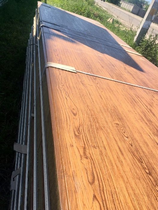 Сендвич панели Сендвіч панелі  Сендвич панелі - долговічність. Завод