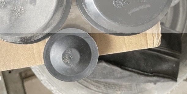 Заглушка пробка кришка фари Volkswagen Passat b6 вантажівок