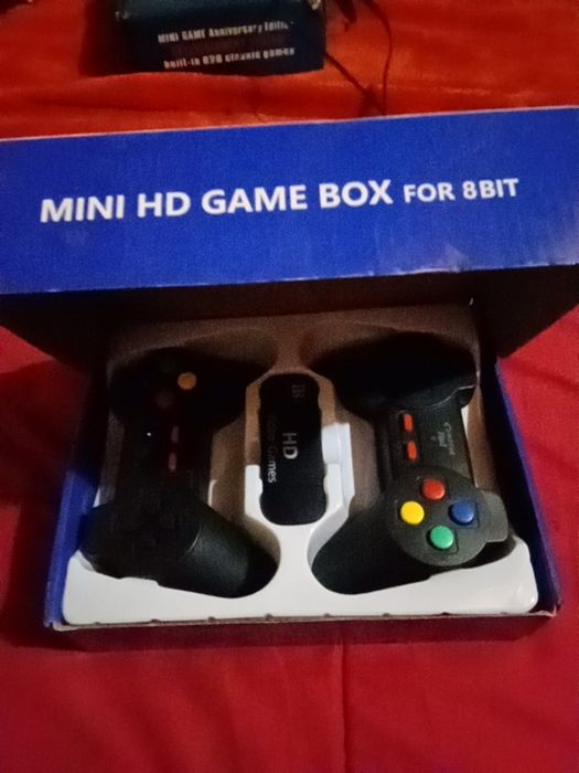 Extreme Mini game 8 bits HD 2.4 G cartão de memória SD de 821 jogos retrô gamers