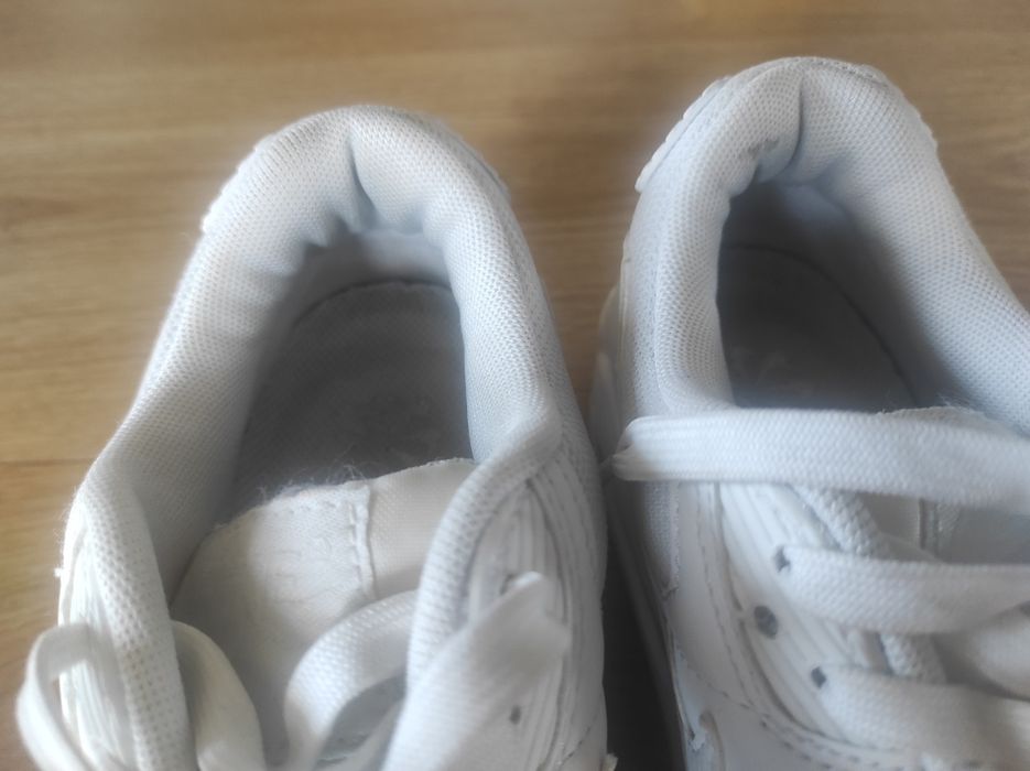 Sprzedam Nike Air Max 90 W DH8010 rozmiar 37.5