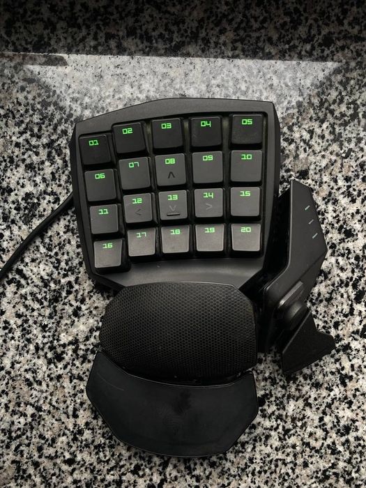 Razer Orbweaver Chroma - механічний кейпад