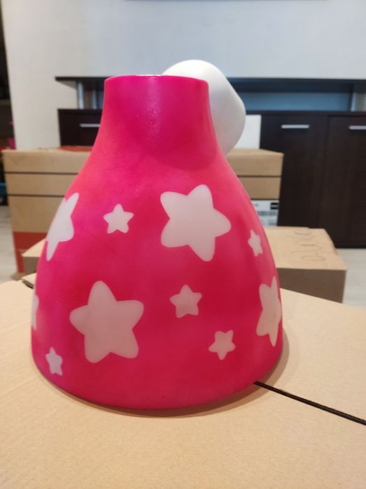 Candeeiro de teto quarto de crianca