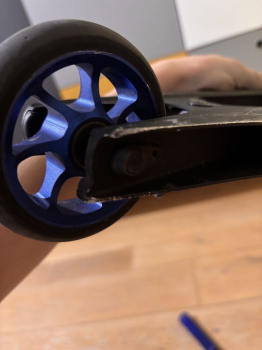 Castom hulajnoga wyczynowa