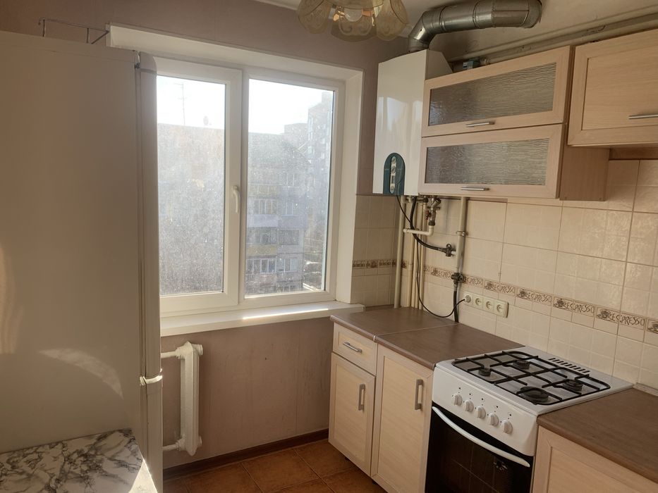 Продам 2 кімнатну квартиру вул. Вокзальна