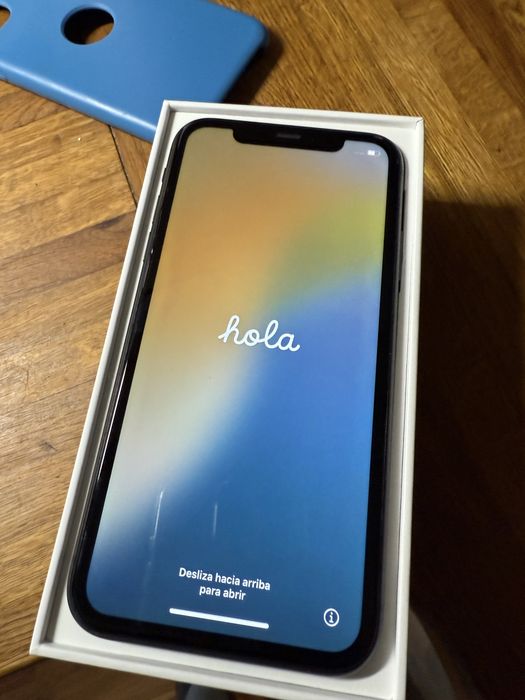 Iphone 11 stan b. Dobry