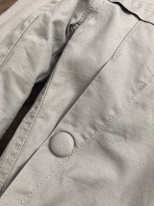 Szara kurtka nowa pull and bear rozmiar s, chowany kaptur