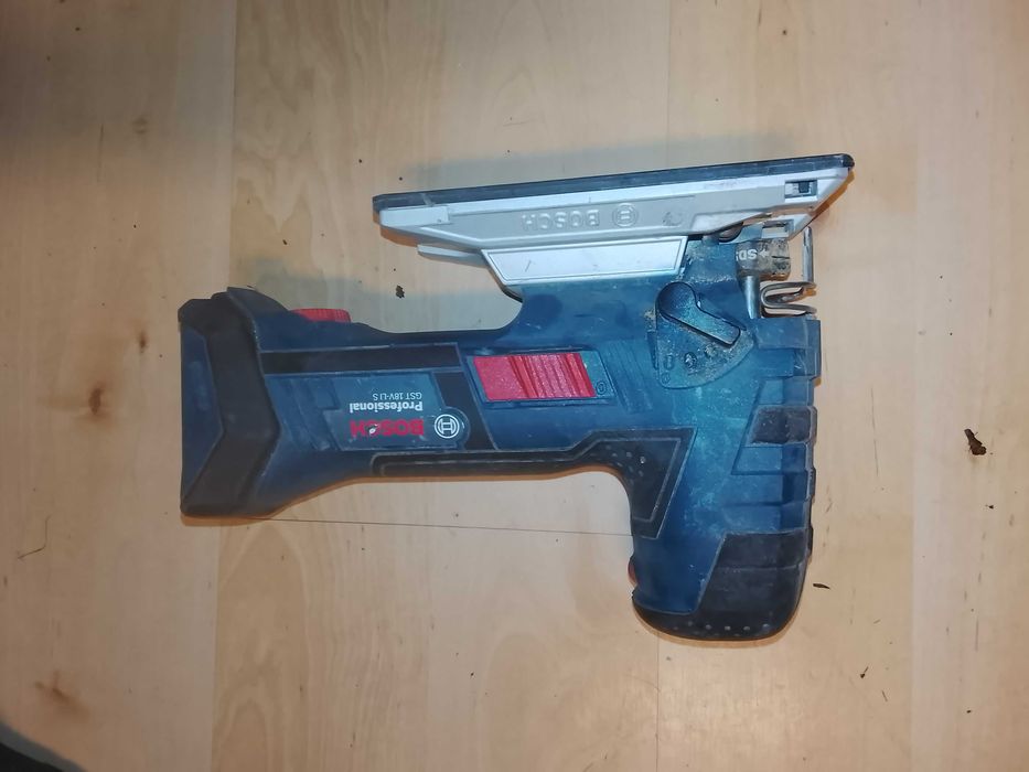 Wyrzynarka Bosch GST 18V-LI S