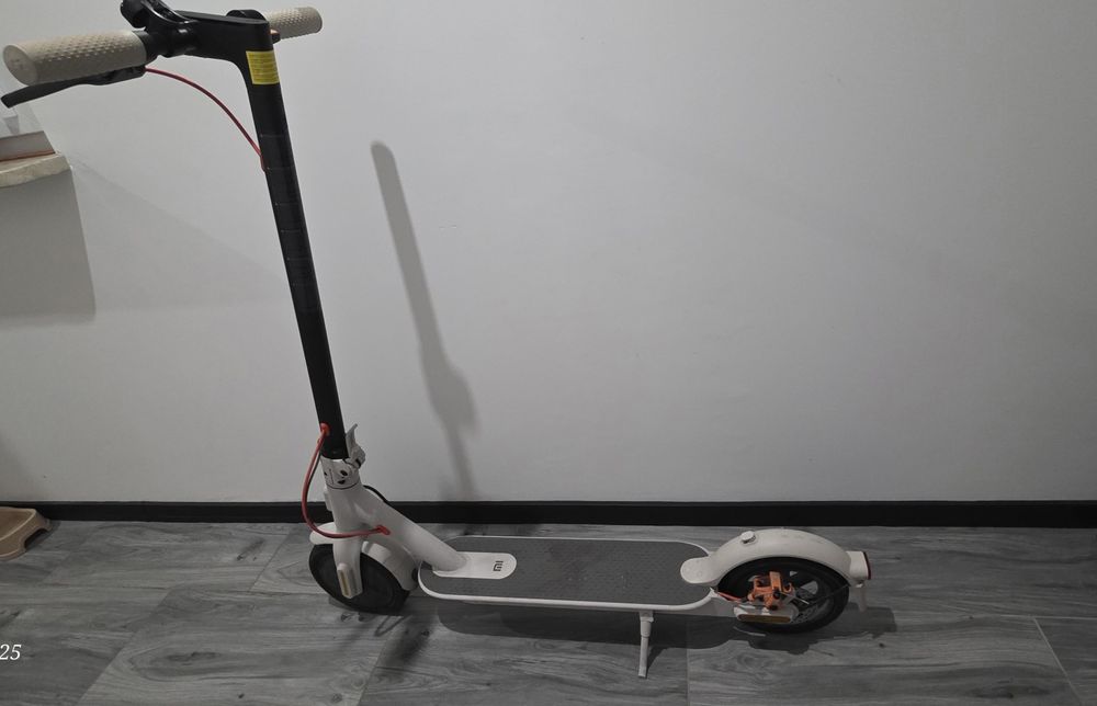 Xiaomi Mi electronic scooter 3