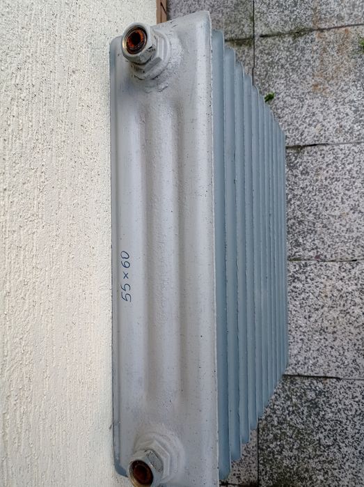 Grzejniki żeberkowe stalowe 2sztuki