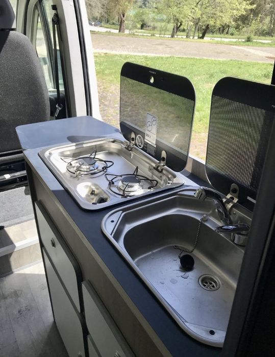 Autocaravana Furgão L3H2