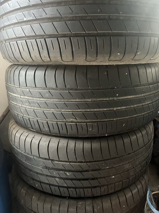 Pneus Efficient Grip Performance 225/55R17