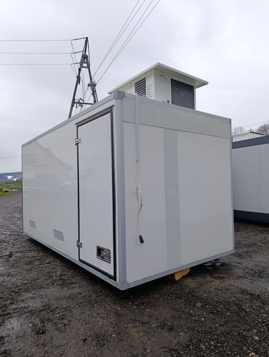 Chłodnia Paletowa / Kontener Chłodniczy / Chłodnia 8 Europalet