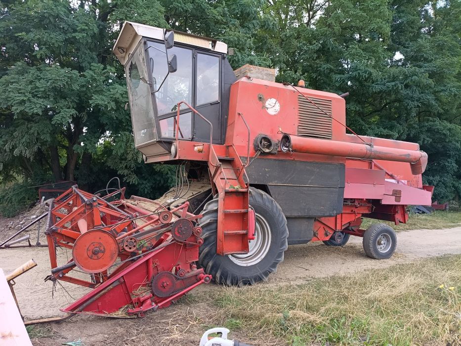 Kombajn Bizon z-056