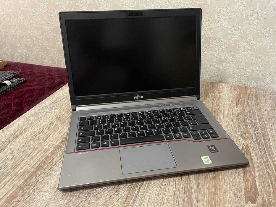 Ноутбук Fujitsu E744 i5-4210M 2GB HD+ LTE без SSD та батареї