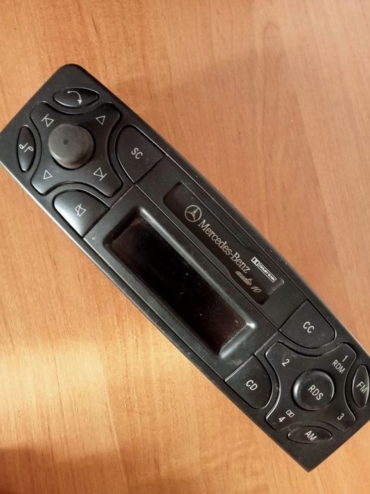 Mercedes Benz audio 10, w203