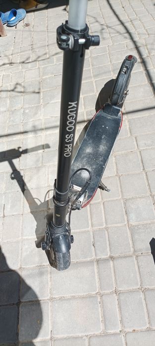 Электросамокат kugoo s3 pro в хорошем состоянии