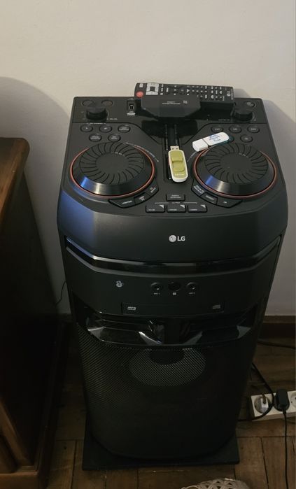 LG OK55 Mini Hi-Fi Audio Bluetooth CD USB Karaoke